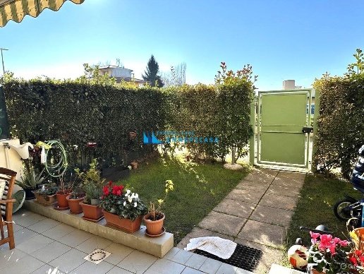 appartamento in vendita a Montignoso in zona Cervaiolo