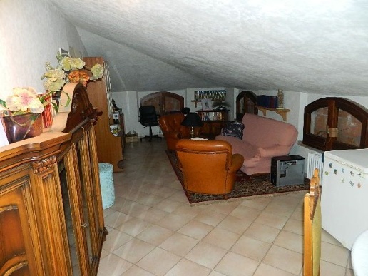 casa indipendente in vendita a Montignoso