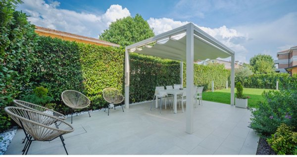 casa indipendente in vendita a Montignoso in zona Cinquale