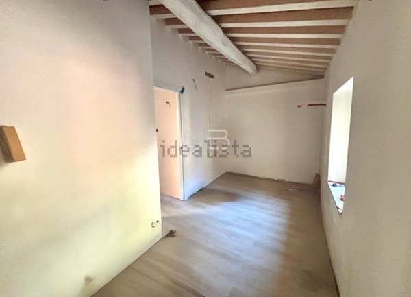 casa indipendente in vendita a Montignoso in zona Capanne