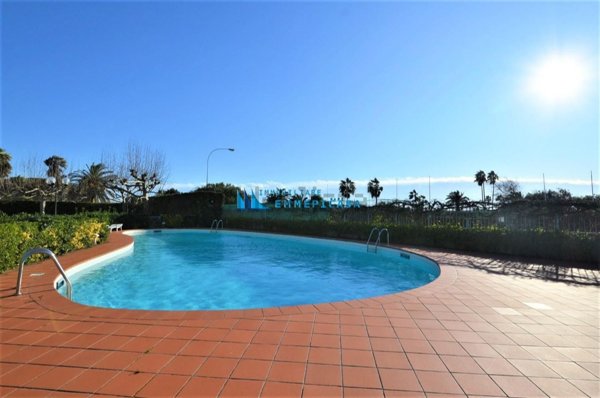 appartamento in vendita a Montignoso in zona Cinquale