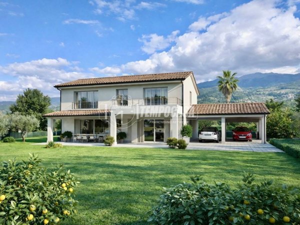 terreno agricolo in vendita a Montignoso in zona Cervaiolo