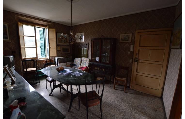 appartamento in vendita a Montignoso