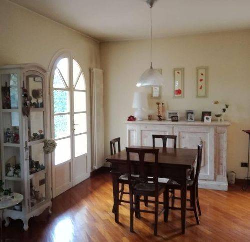 casa indipendente in vendita a Montignoso in zona Cinquale