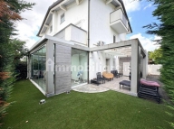 appartamento in vendita a Montignoso in zona Cinquale