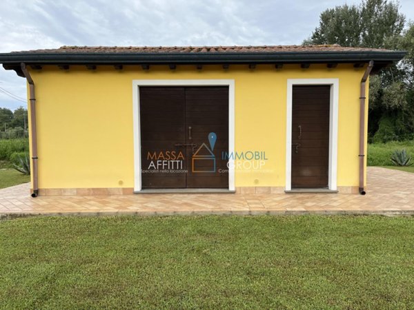 terreno agricolo in vendita a Montignoso in zona Renella