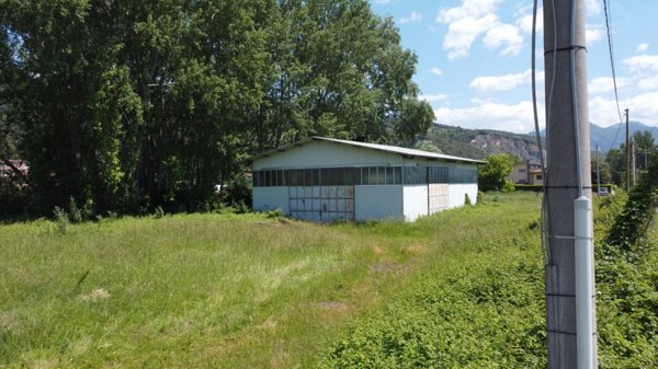 casa indipendente in vendita a Montignoso in zona Renella