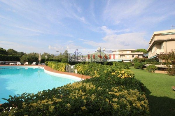 appartamento in vendita a Montignoso in zona Cinquale