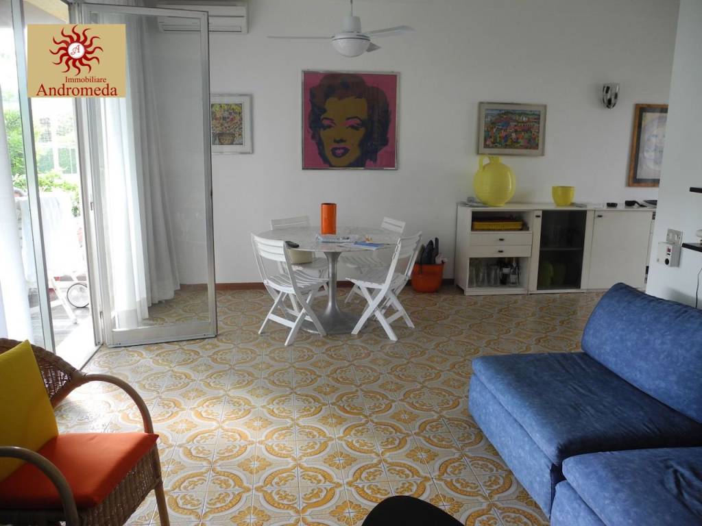 appartamento in vendita a Montignoso in zona Cinquale