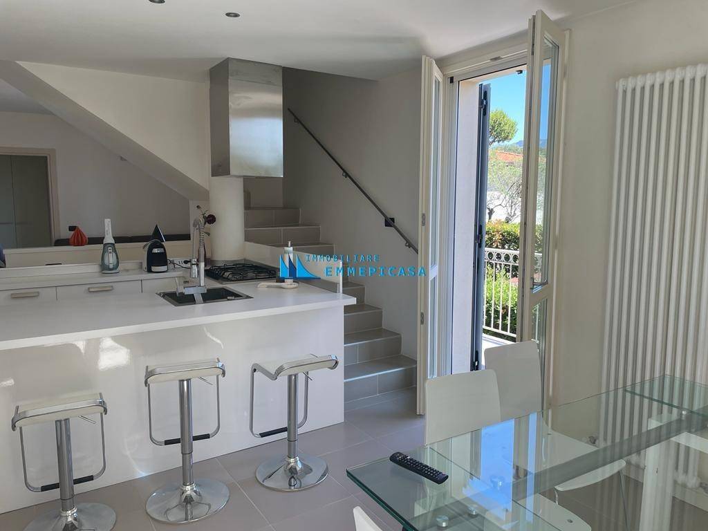 casa indipendente in vendita a Montignoso in zona Cinquale