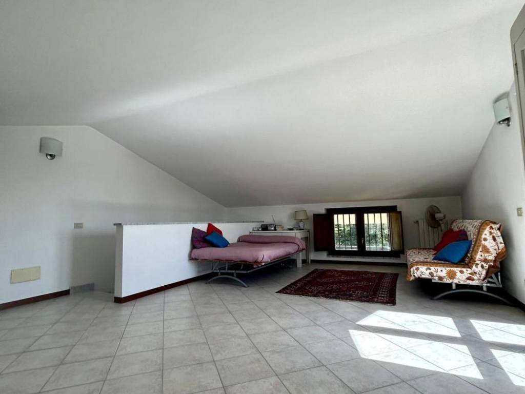 casa indipendente in vendita a Montignoso in zona Renella