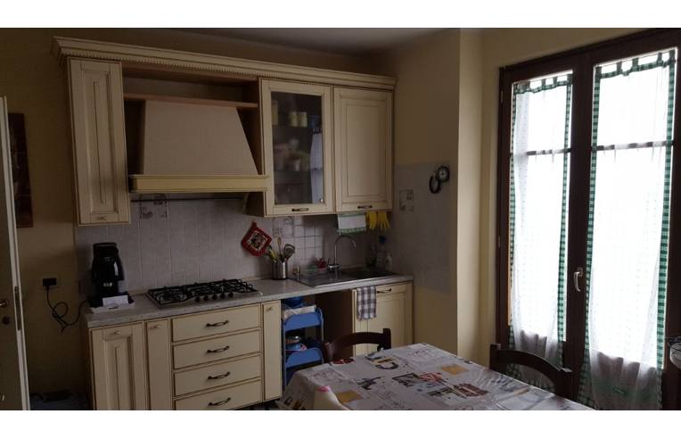 appartamento in vendita a Montignoso in zona Cervaiolo