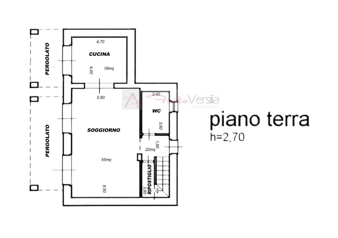 casa indipendente in vendita a Montignoso in zona Cinquale