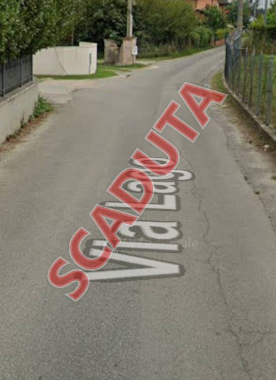 locale commerciale in vendita a Montignoso in zona Renella