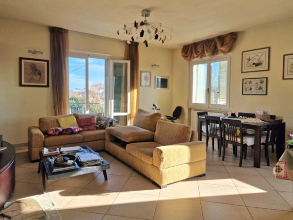 appartamento in vendita a Montignoso in zona Cervaiolo
