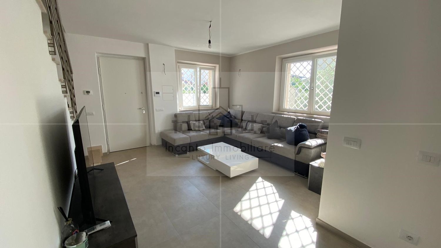 quadrivano in vendita a Montignoso in zona Cinquale