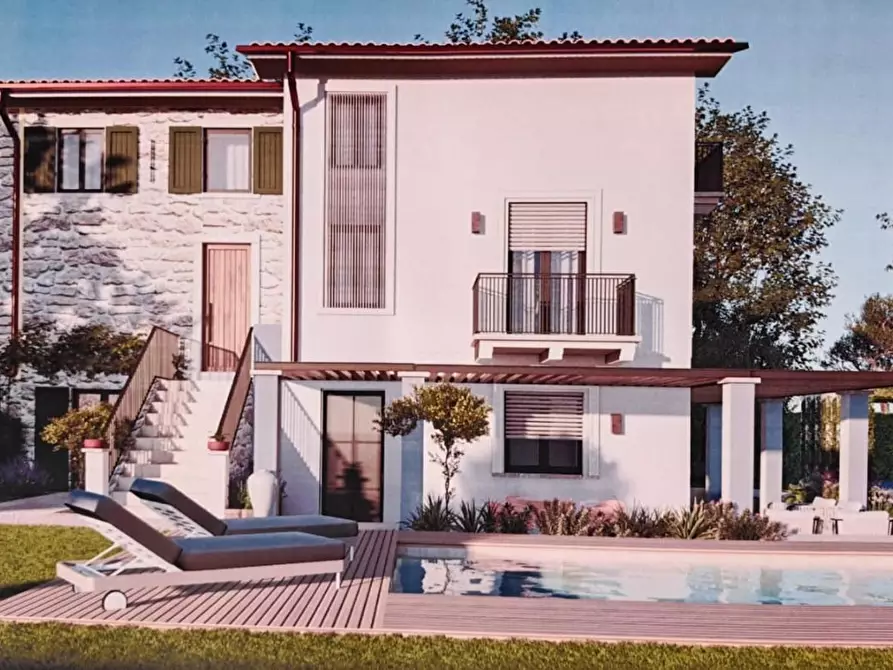 casa indipendente in vendita a Montignoso in zona Cervaiolo