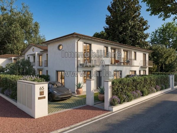 casa indipendente in vendita a Montignoso in zona Cinquale