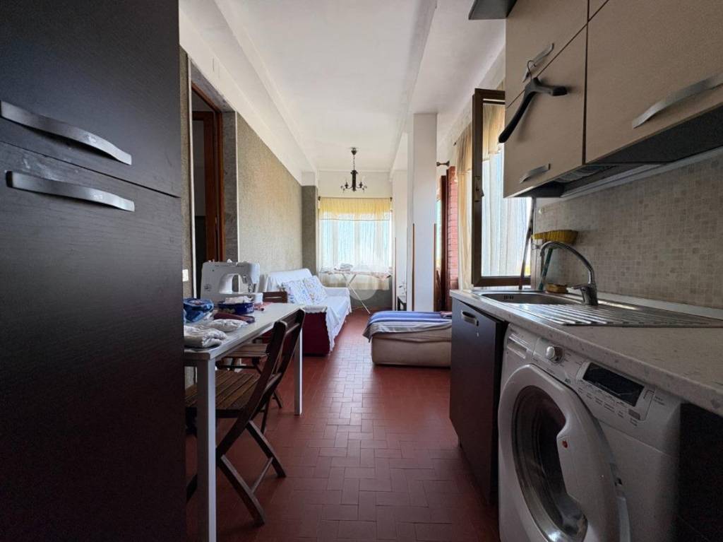 appartamento in vendita a Montignoso in zona Cervaiolo