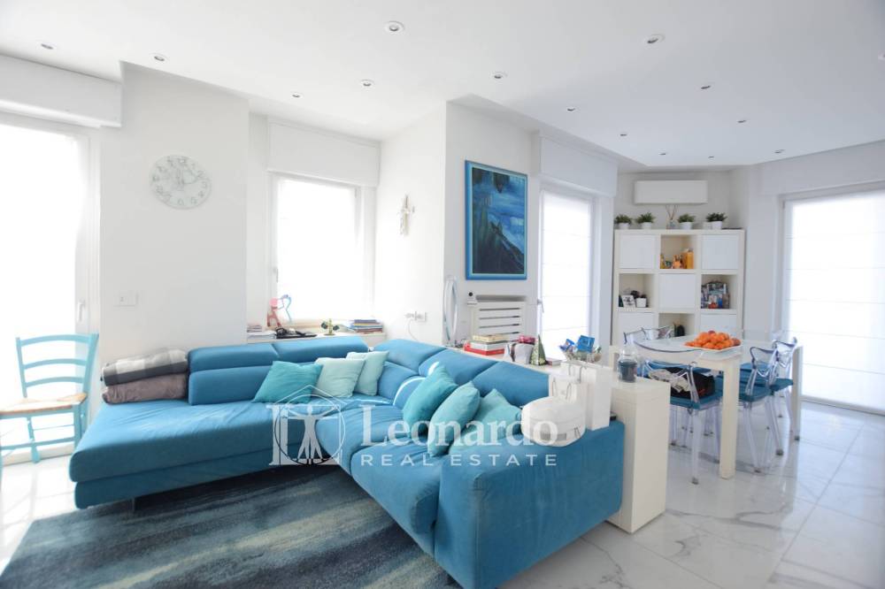 casa indipendente in vendita a Montignoso in zona Cinquale