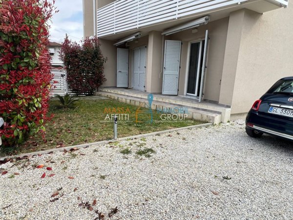 appartamento in vendita a Montignoso in zona Cinquale