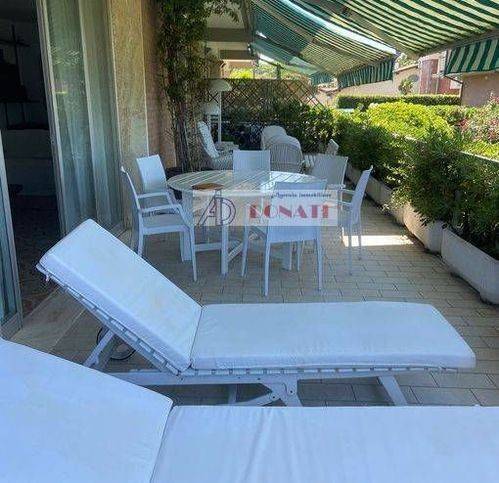 appartamento in vendita a Montignoso in zona Cinquale