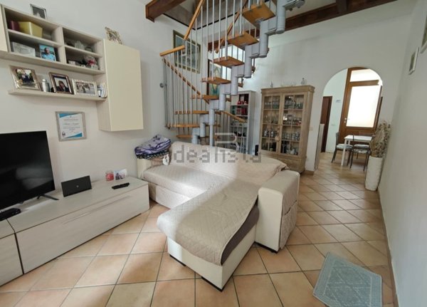 appartamento in vendita a Montignoso