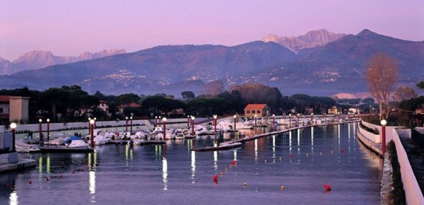 appartamento in vendita a Montignoso in zona Cinquale
