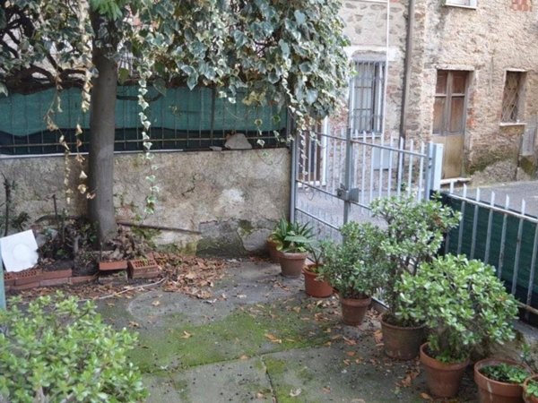 casa indipendente in vendita a Montignoso