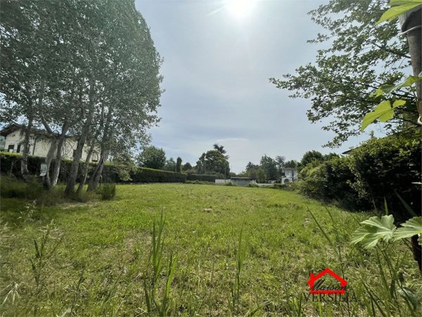 casa indipendente in vendita a Montignoso in zona Cinquale