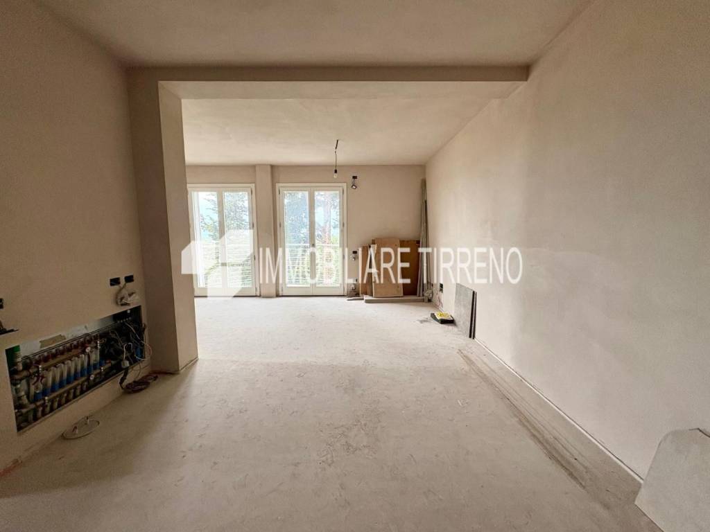 appartamento in vendita a Montignoso