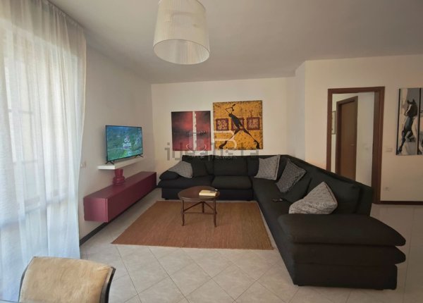 appartamento in vendita a Montignoso in zona Cervaiolo