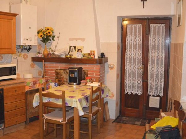 appartamento in vendita a Montignoso in zona Palatina