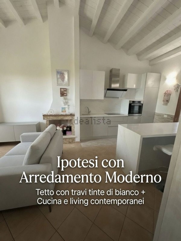 casa indipendente in vendita a Montignoso in zona Cervaiolo
