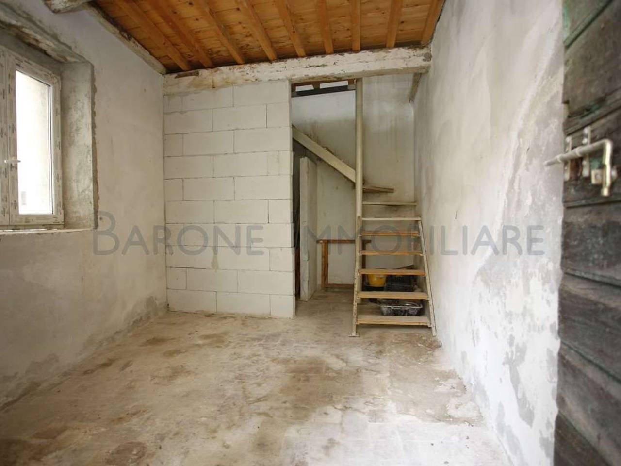 appartamento in vendita a Montignoso in zona Capanne