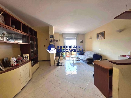 appartamento in vendita a Montignoso in zona Cervaiolo