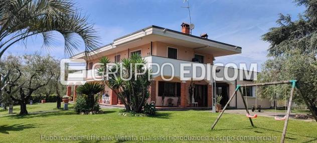 casa indipendente in vendita a Montignoso