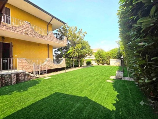 casa indipendente in vendita a Montignoso in zona Cinquale