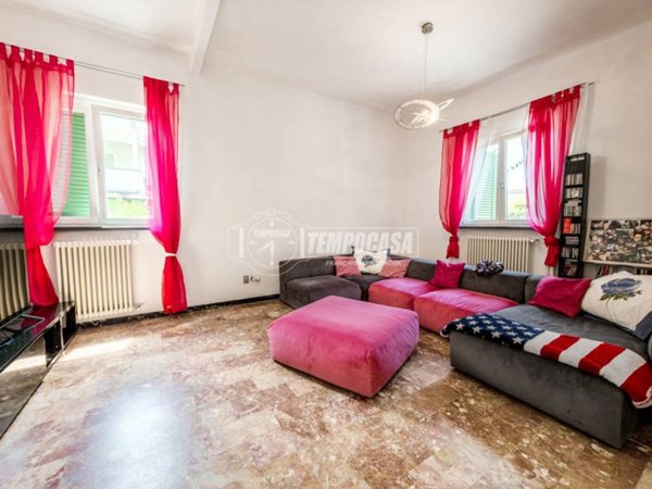 casa indipendente in vendita a Montignoso in zona Cinquale