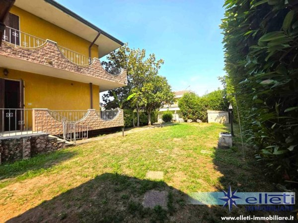casa indipendente in vendita a Montignoso in zona Cinquale