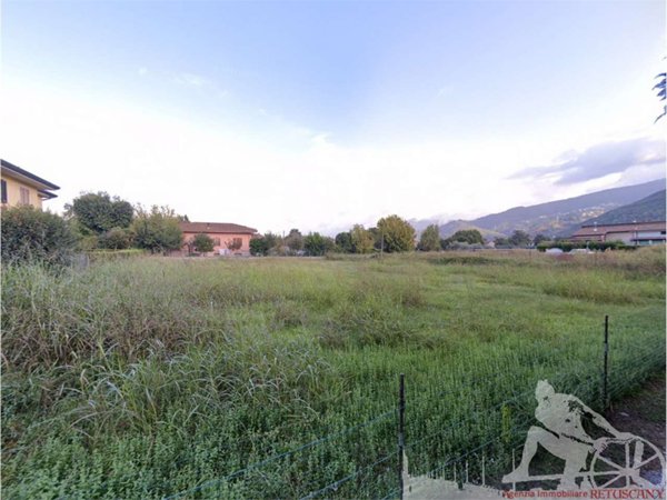 terreno agricolo in vendita a Montignoso in zona Renella