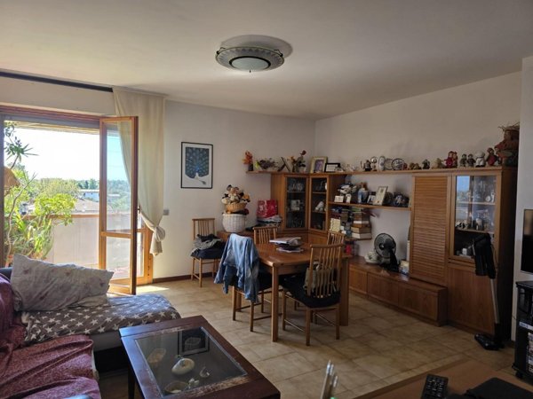 appartamento in vendita a Montignoso in zona Cervaiolo