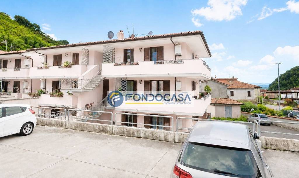 appartamento in vendita a Montignoso in zona Capanne