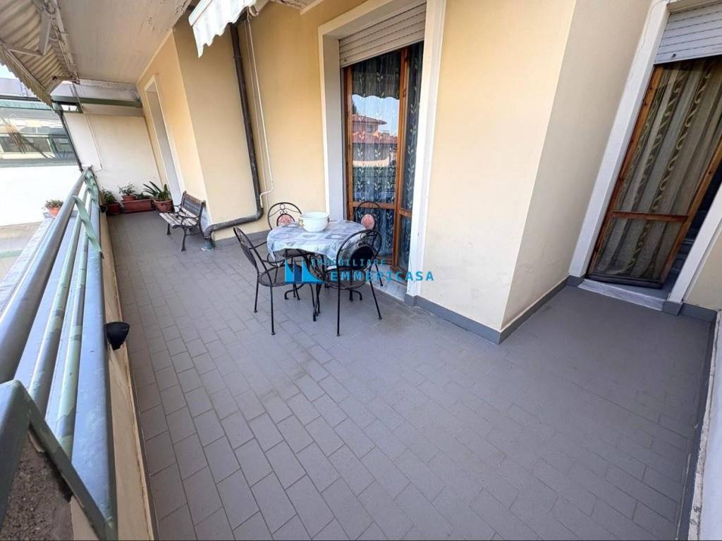appartamento in vendita a Montignoso in zona Cervaiolo