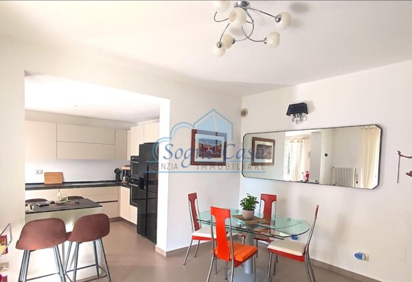 casa indipendente in vendita a Montignoso in zona Cinquale