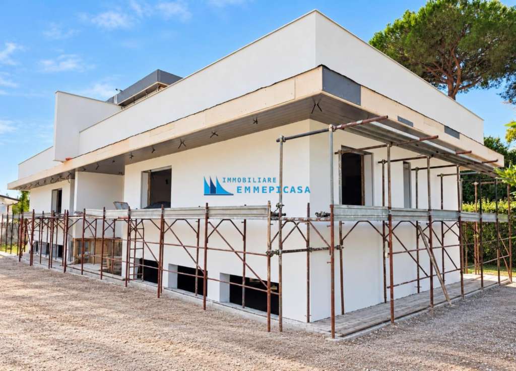 casa indipendente in vendita a Montignoso in zona Cinquale