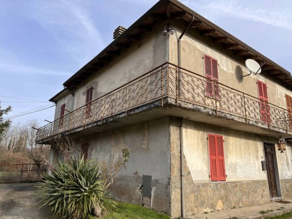 casa indipendente in vendita a Mulazzo