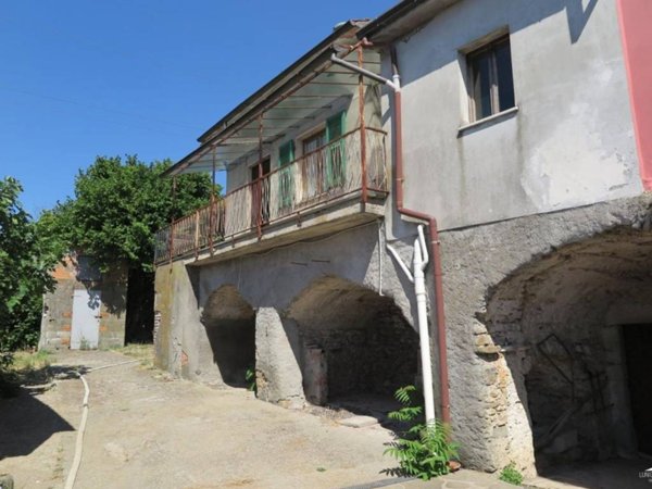 casa indipendente in vendita a Mulazzo