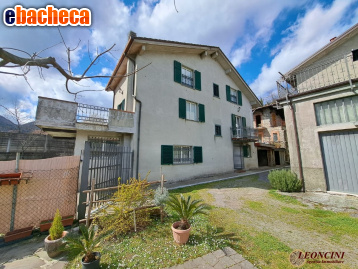 appartamento in vendita a Mulazzo in zona Arpiola