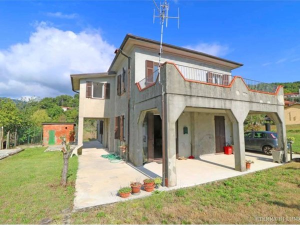 casa indipendente in vendita a Mulazzo